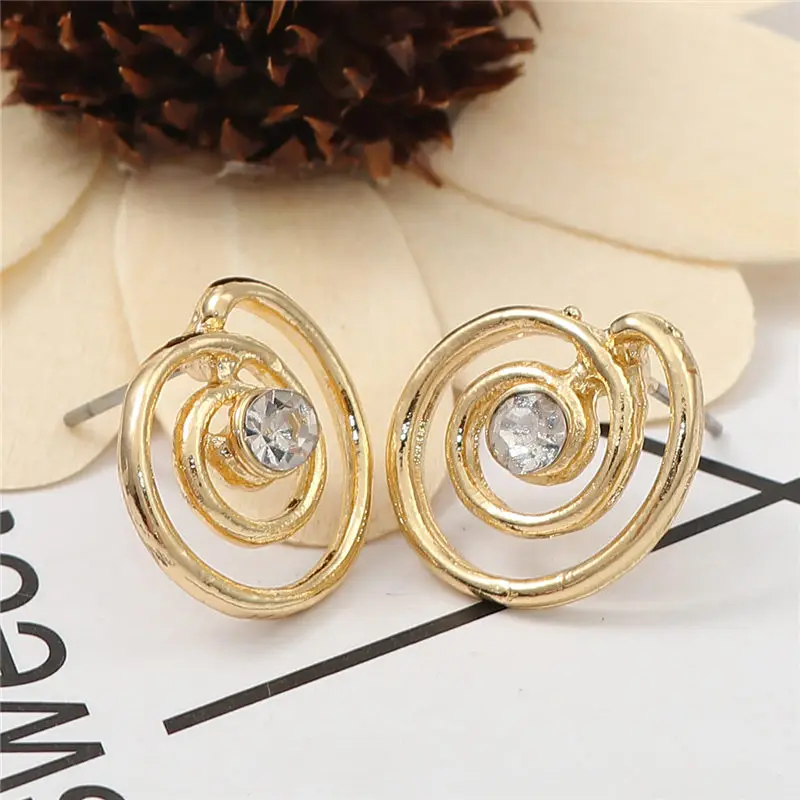 

10 PCs Fashion Exquisite Jewelry White Imitation Pearl Acrylic Beads Hollow Spiral Shape Zinc Alloy Earrings Accesories 15*14 mm