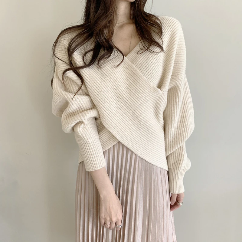 

Женский утепленный пуловер QILA, трикотажный свитер с V-образным вырезом и рукавами «летучая мышь» в Корейском стиле, Осень-зима 2021