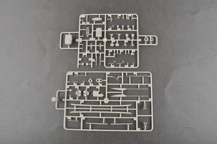 Trumpeter 05348 масштаб 1/350 итальянский тяжелый крейсер военный корабль в сборе
