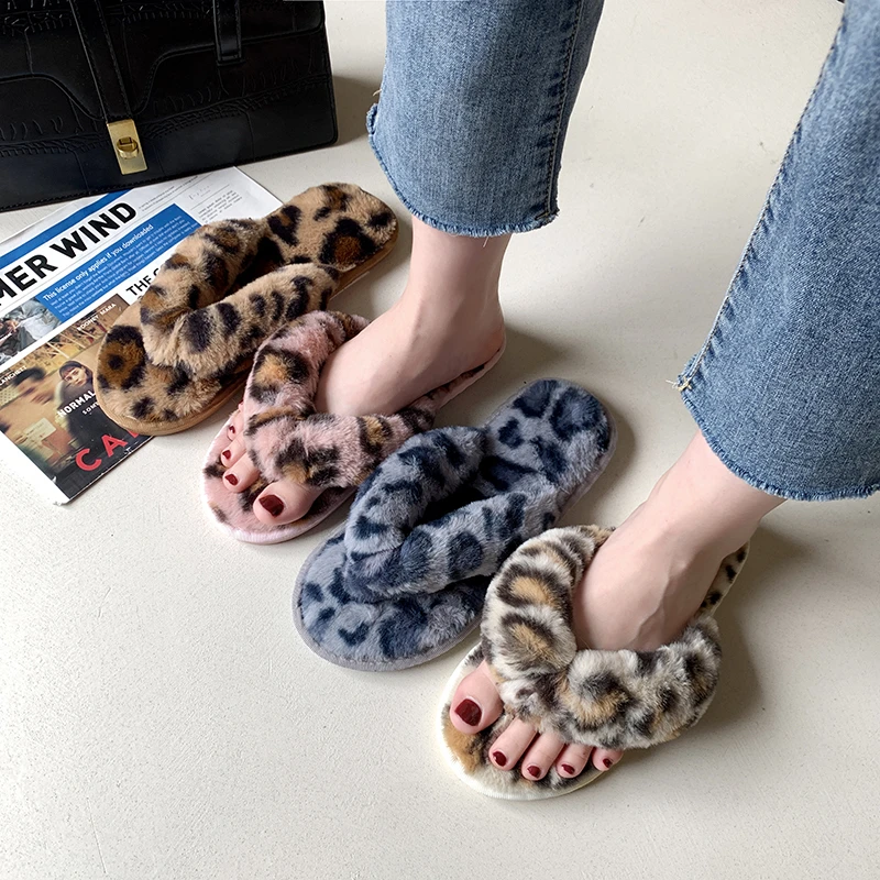 New Herringbone Leopard Print Plus Velvet To Keep Warm, Plush Fashion, Outdoor Wear Indoor Flat-bottomed Non-slip Slippers Women