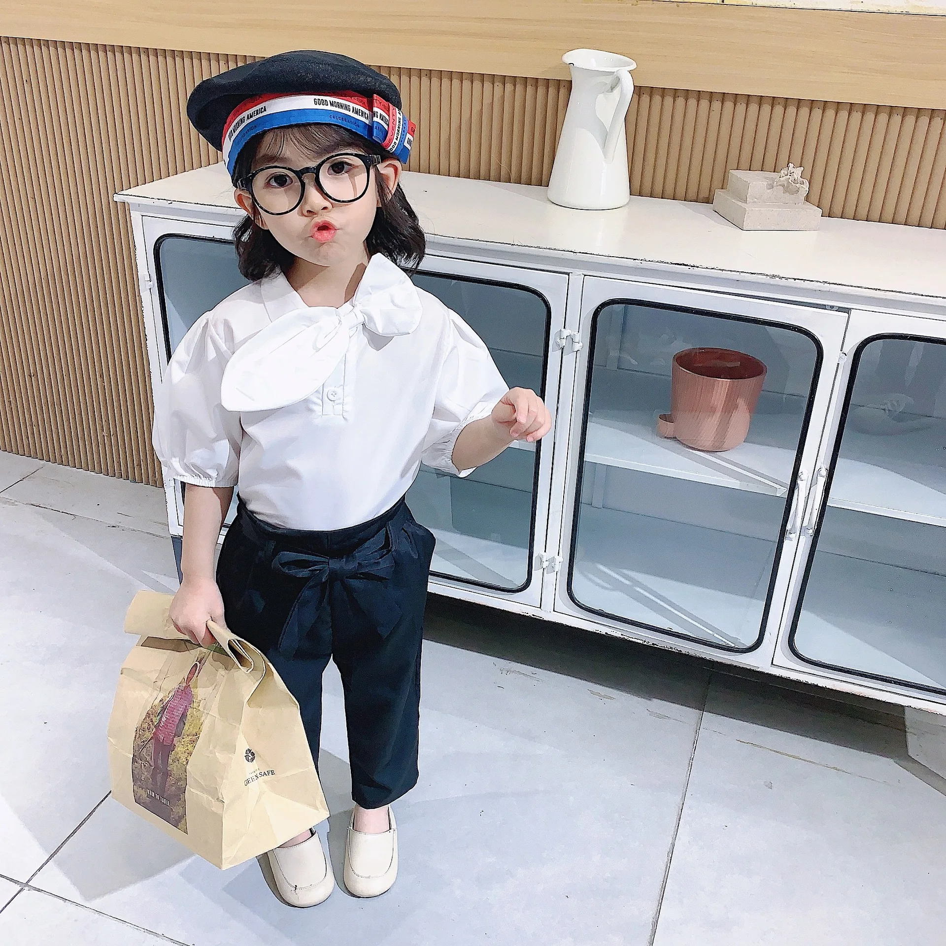 Костюм для девочек красивая рубашка с большим бантом и штаны весна-осень 2020 новая