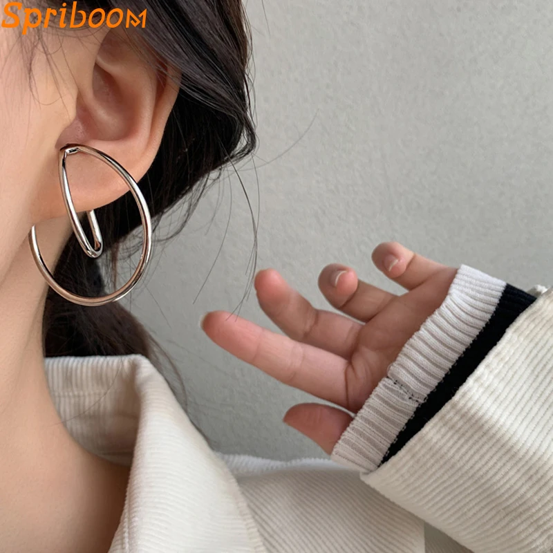 

Irregular Twisted Curve Ear Clips for Women Girls Fake Piercing Gothic Accessories Gold Plated Luxury Temperament Jewelry Gifts