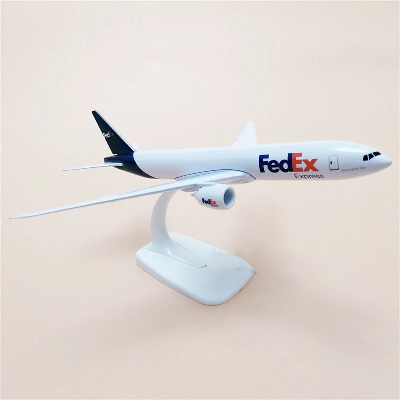 20cm FedEx Cargo Logistics Boeing B777 Aircraft Model Decoration Souvenir Airplane Diecast Toy for Kids Gifts Collection |