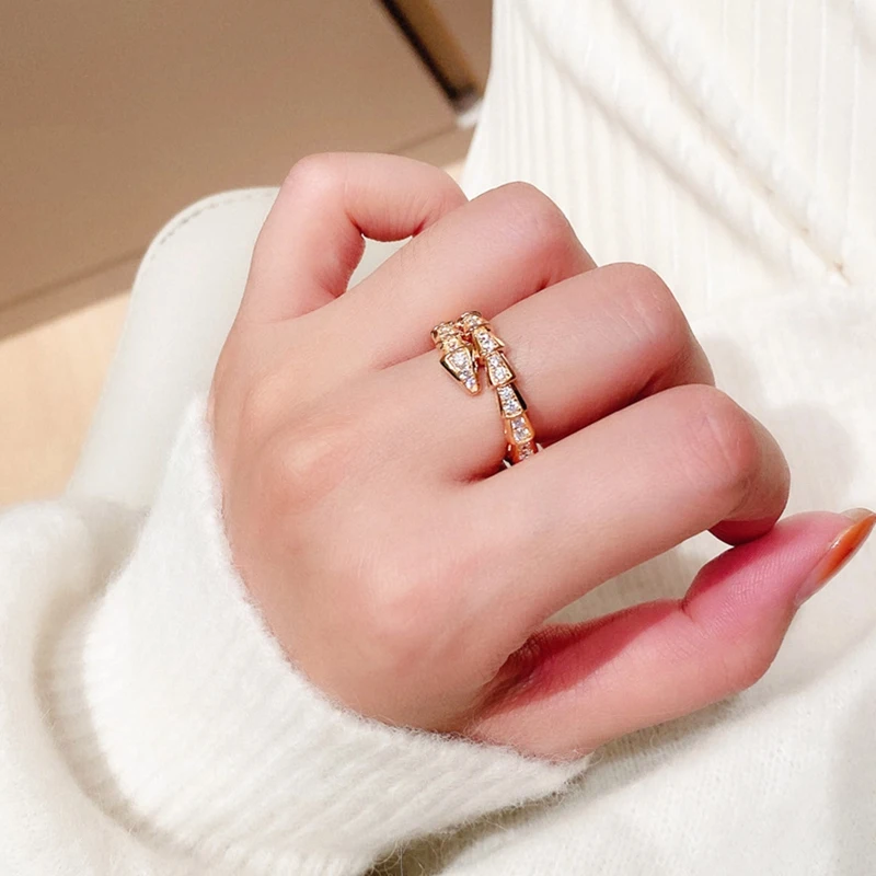 Модные регулируемые кольца в виде змеи с фианитом оригинальное качество модное