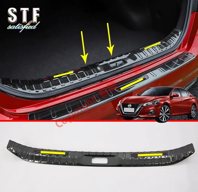 Черная декоративная Накладка на порог заднего бампера из нержавеющей стали для