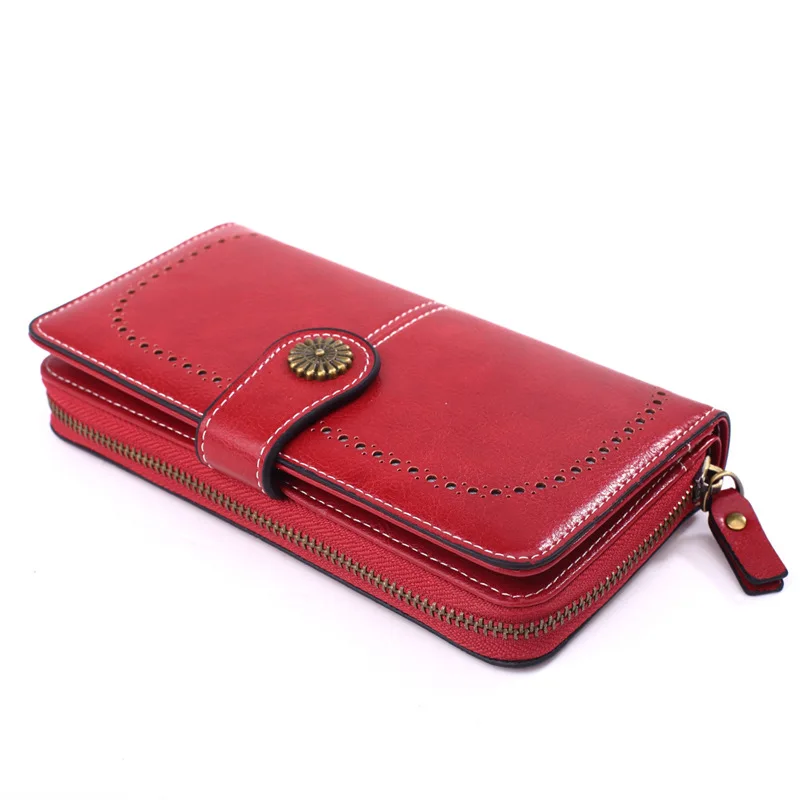 

Retro Oil Wax Skin Leather Women's Long Wallet Hollow Out Buckle Wallets Credit Card Clutch Purse Card Bag Luxury Clutch Purses