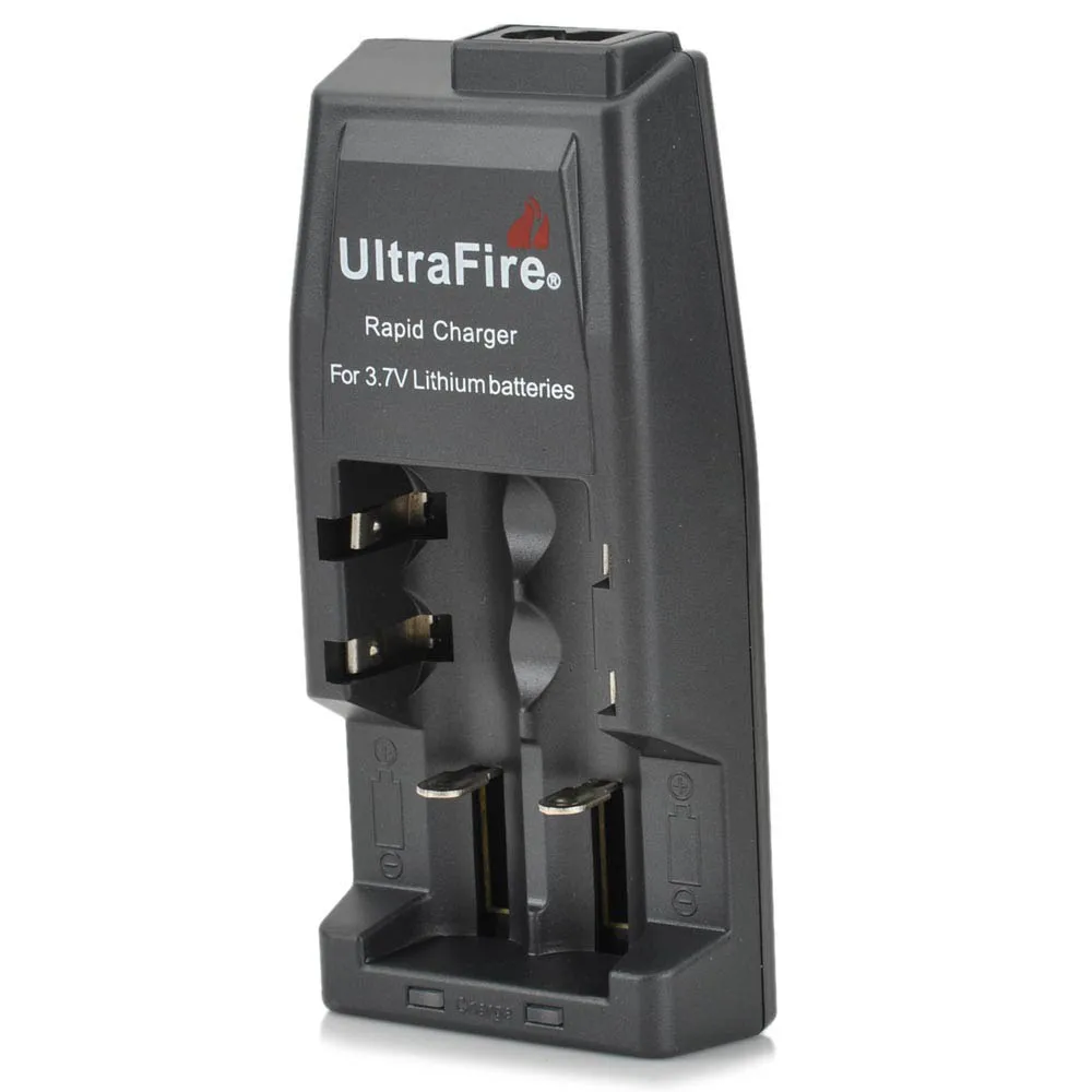 Многофункциональное зарядное устройство для литий ионных батарей с европейской