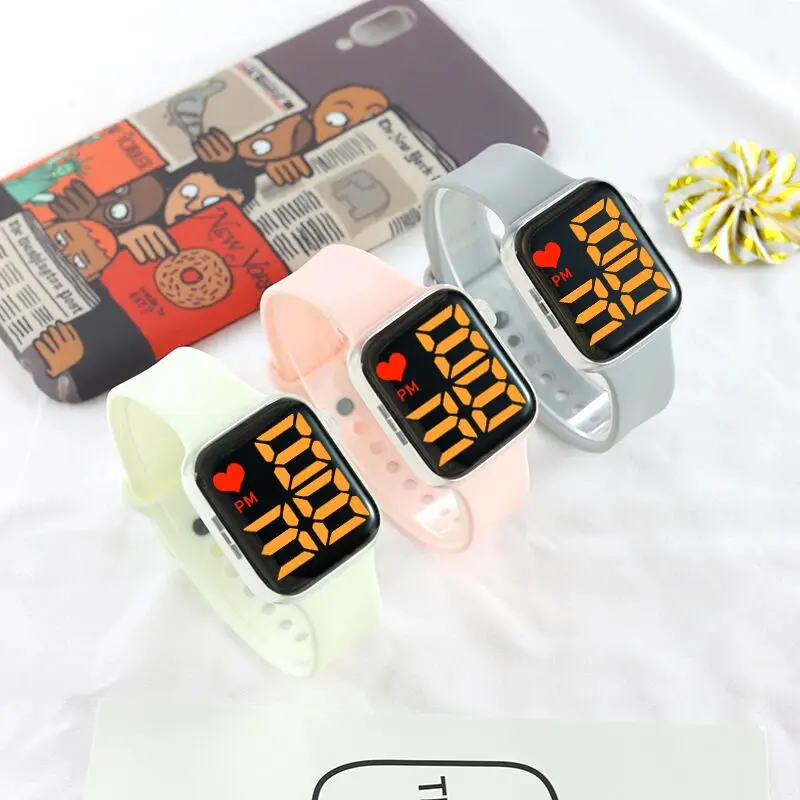 Часы наручные мужские светодиодные водонепроницаемые цветные спортивные