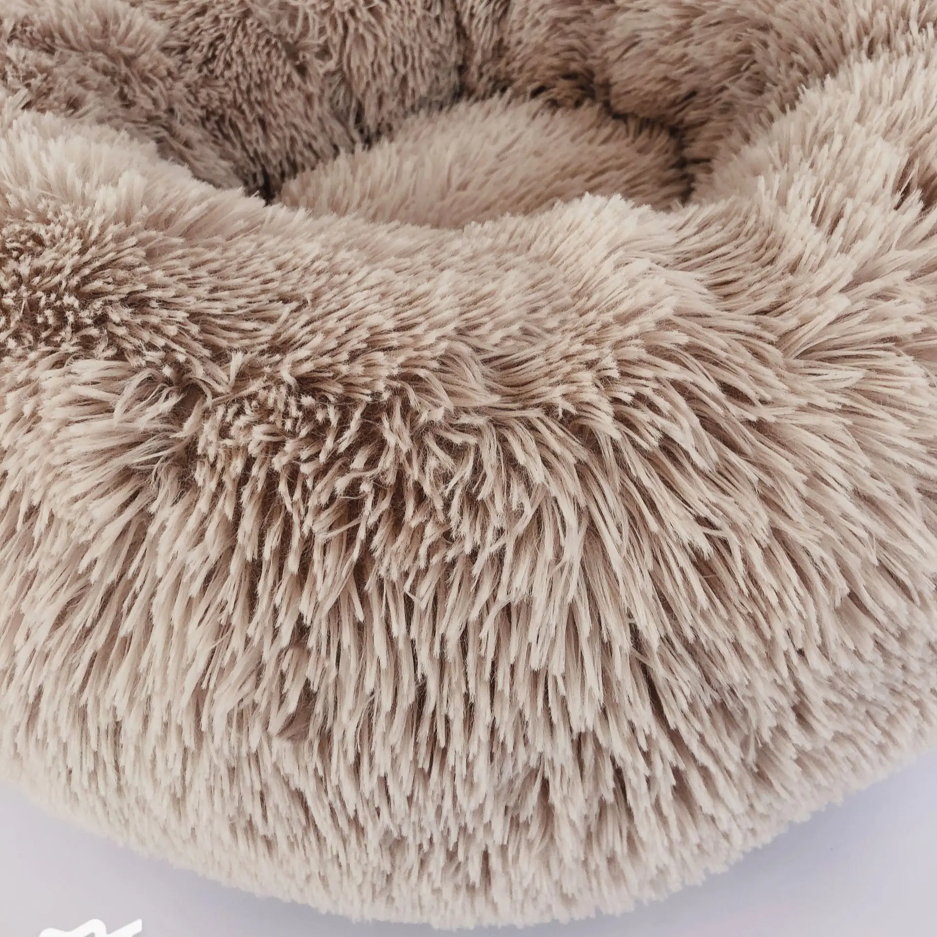 

Round Plush Cat Bed House Soft Long Plush Cat Bed Round Pet Dog Bed For Small Dogs Cats Nest Winter Warm Sleeping Bed Puppy Mat