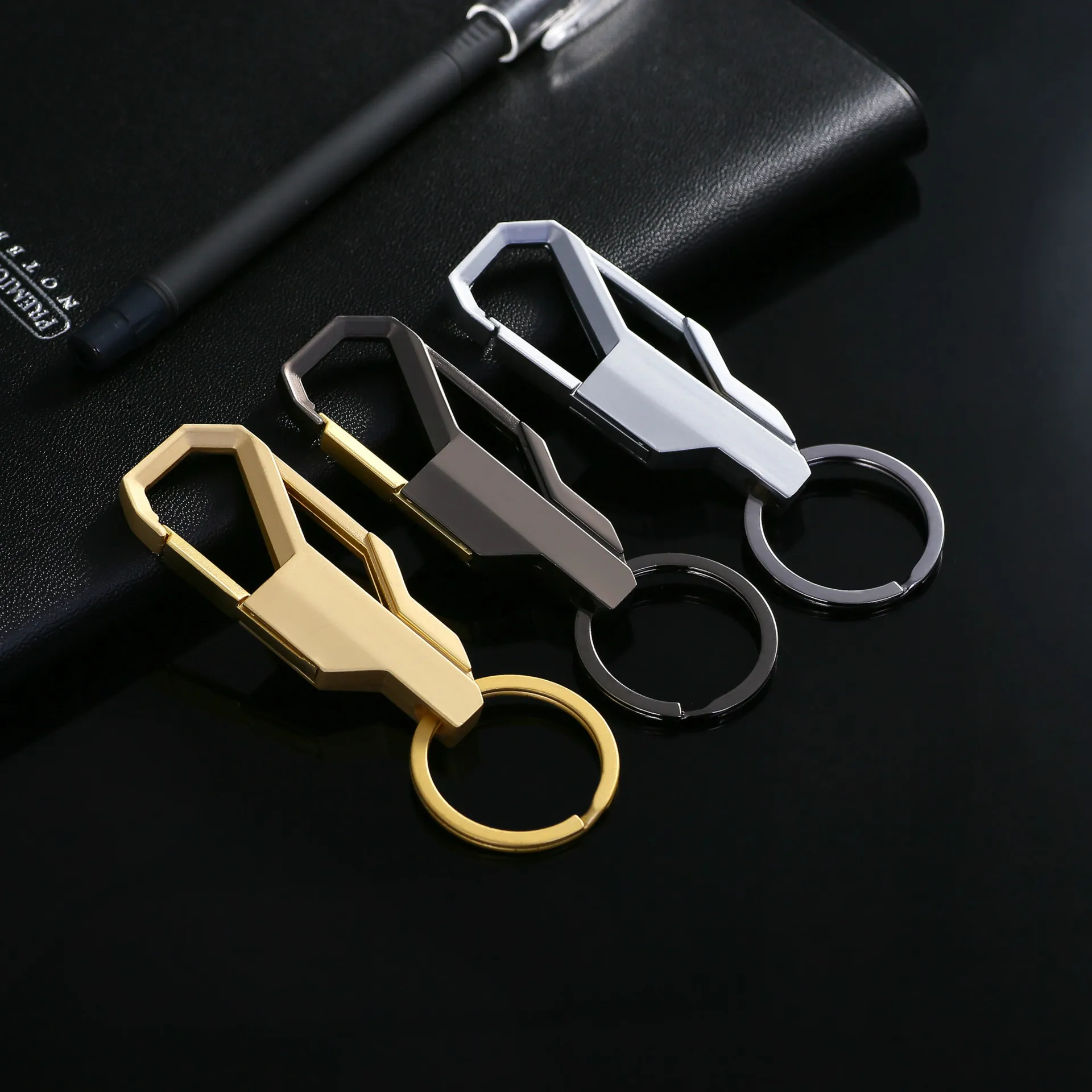 

1pcs Black Mens Creative Metal Keyfob Car Keyring Keychain Key Chain Ring Gift