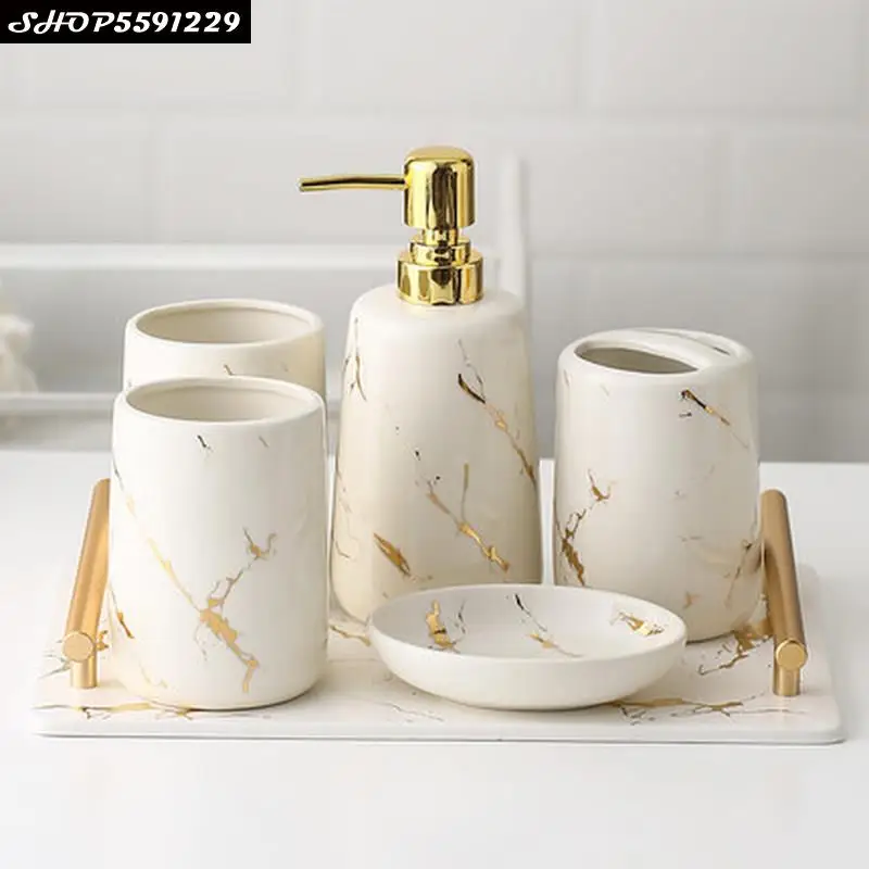 

Керамический набор из 6 предметов в европейском стиле с лотком для ванной комнаты, домашняя мраморная бутылка для лосьона с золотым узором, ...