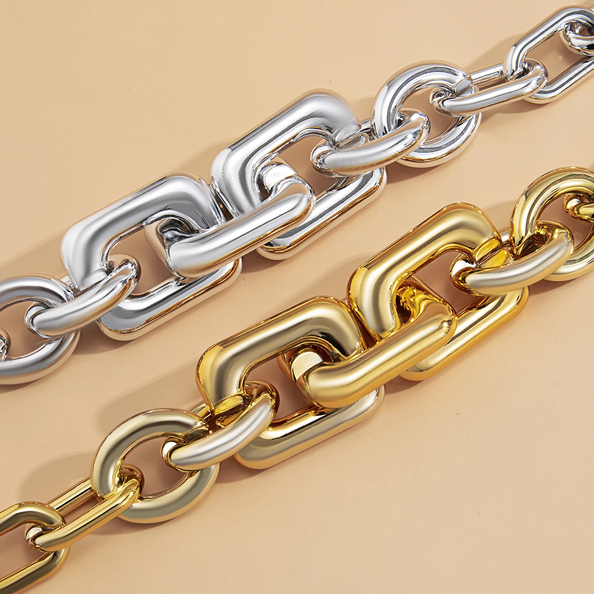 

Large Chunky Short Choker Necklace Colar for Women Hiphop Thick Link Chain Necklace on the Neck Statement Jewelry Collier
