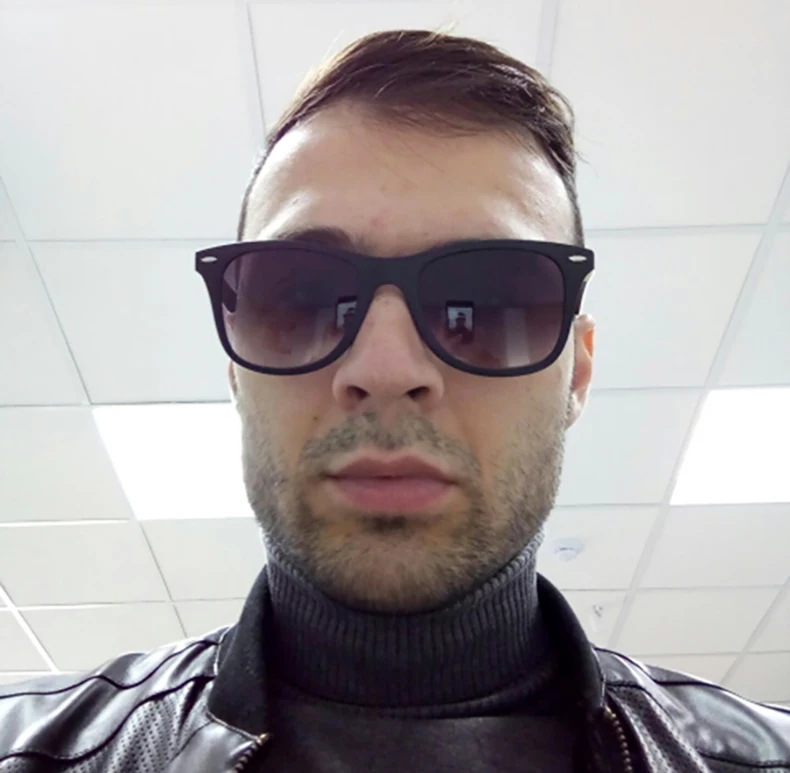 Солнцезащитные очки JackJad с квадратными заклепками градиентные в стиле