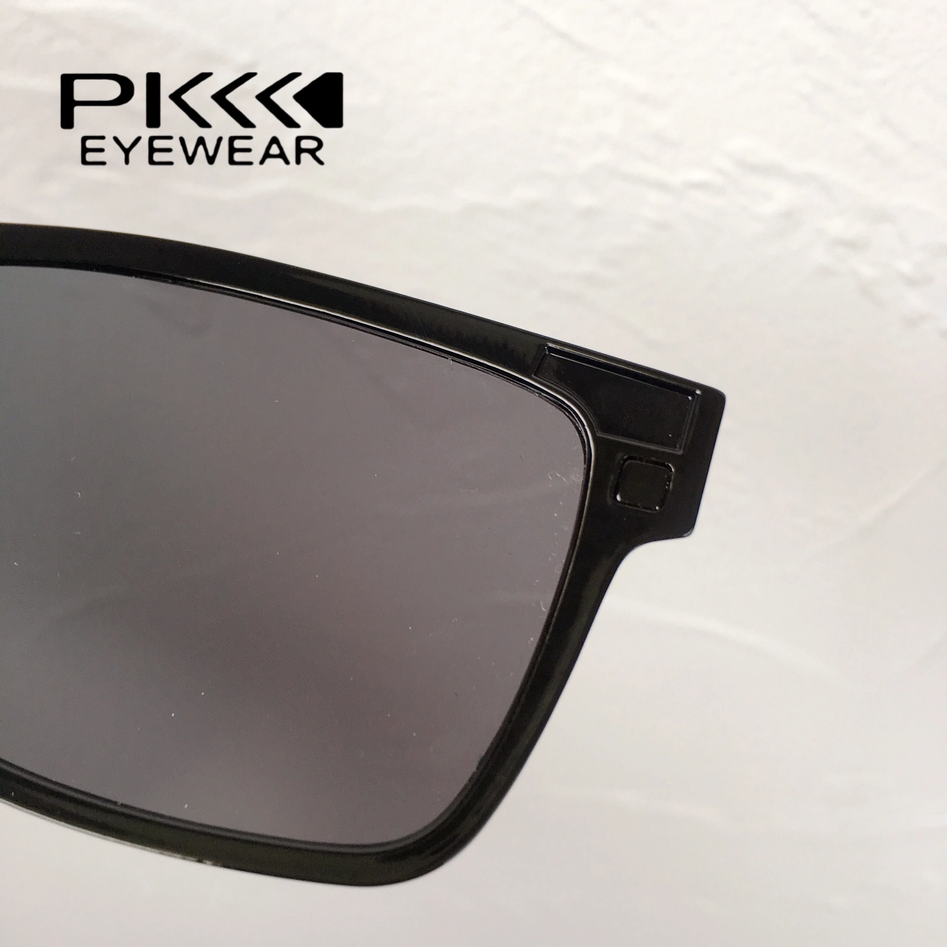 

2020 PK 75 ULTEM Sunglasses Magnetic Clip On Sunglasses Optical frames with magnetic sunglasses Polaroid Lens Myopia glasses
