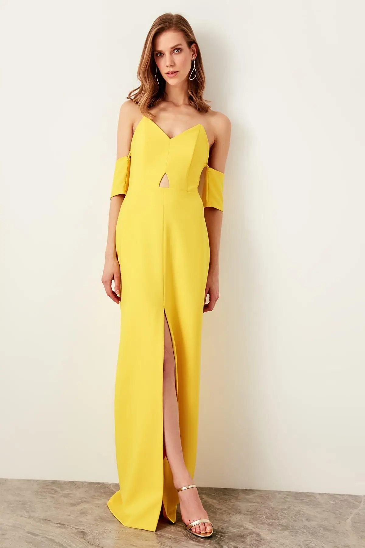 Trendyol желтое платье с открытыми плечами TPRSS19BB0113|Женские платья| |