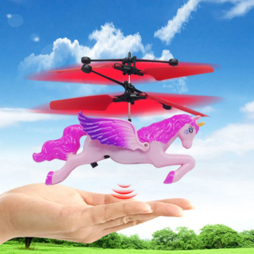Fly toys. Радиоуправляемые летающие игрушки. Летающие игрушки для детей. Игрушка с ниткой которая летает. Игрушка летающий ветленитор в небо.