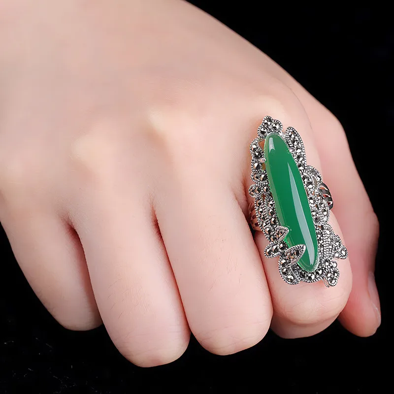 Женское кольцо из серебра 925 пробы с изумрудом топазом белым нефритом черным