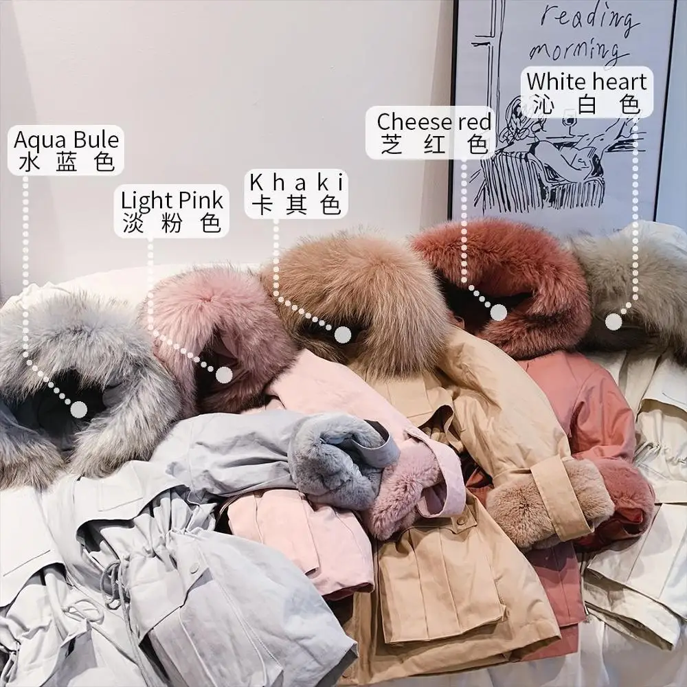 Женский пуховик с капюшоном однотонный в Корейском стиле на белом утином пуху