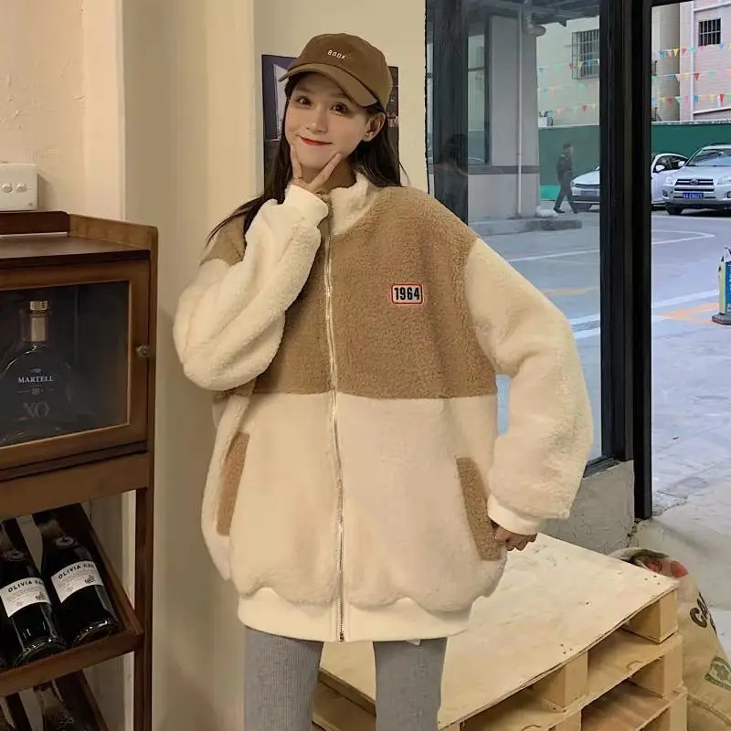 

Korean style color contrast stitching lamb wool popular in autumn and winter