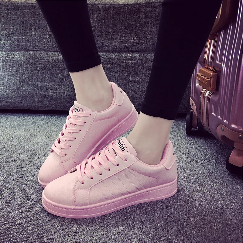 Женские теннисные туфли недорогие удобные спортивные для тренажерного зала