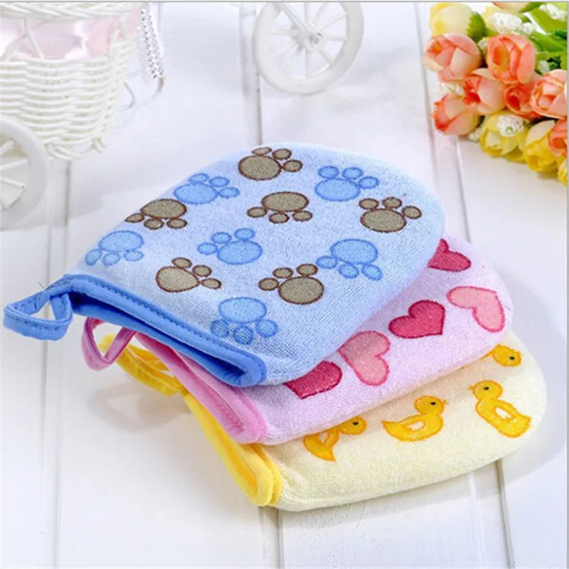 

1PC Baby Kid Infant Cartoon Soft Bathing Bathroom Mitt Glove Foam Rub Shower Sponge Exfoliating Wash Cloth Towel