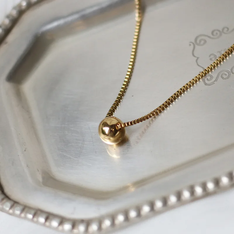 

Gold Beads Ball Metal Necklace For Women Elegant Charm Titanium Steel Gold-plated Chain Lady Jewelry Gift