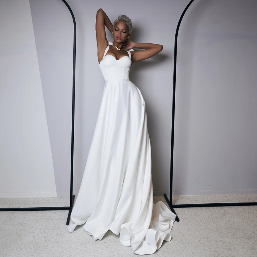 

Sweetheart Spaghetti Straps Satin Minimalist Wedding Dress Backless Ivory Custom Made Plus Size A Line Simple Train Bridal Gown
