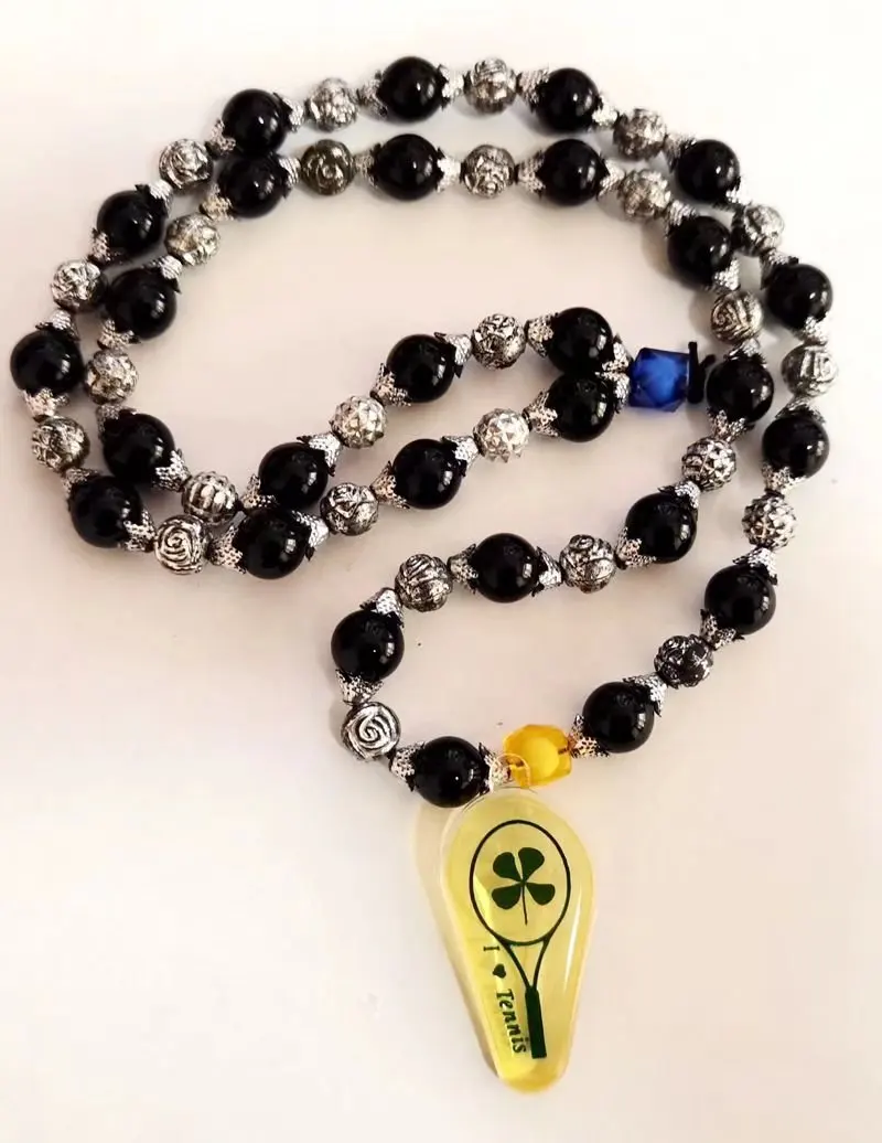 

Подвеска на удачу ручной работы, настоящий крутой летний четырехлистный клевер, сушеный дизайн, блестящий шамбовидный черный стеклянный би...