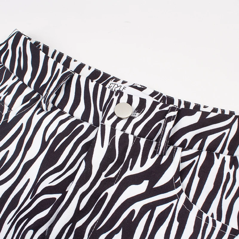 Брюки женские прямые в американском стиле черные с узором зебры тонкие