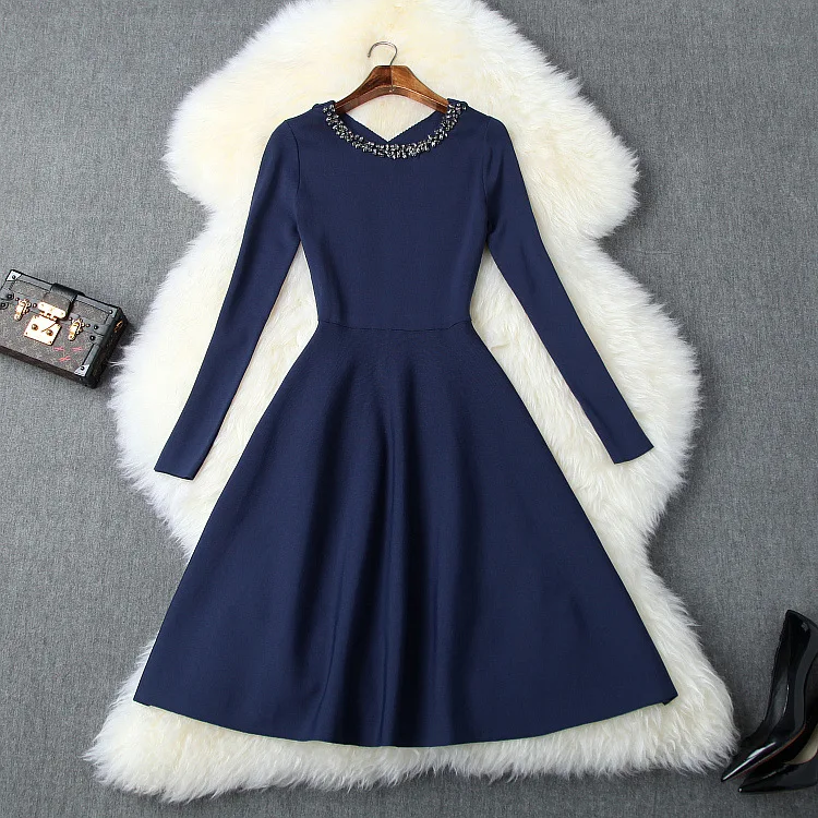 High Quality Blue Pink Sweater Dress Autumn Winter Knitwear Women Diamond Beading Long Sleeve Casual Knitted Dress Ladies