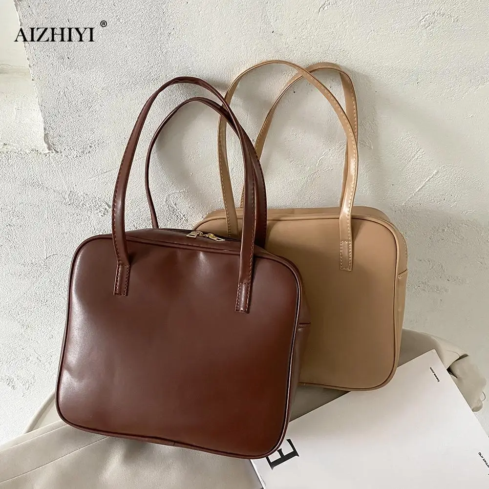

Women Boston Bag Simple Luxury Handbags and Purse Female Fashion Designer PU Leather Tote Bag Ladies Large Capacity Shoulder Bag