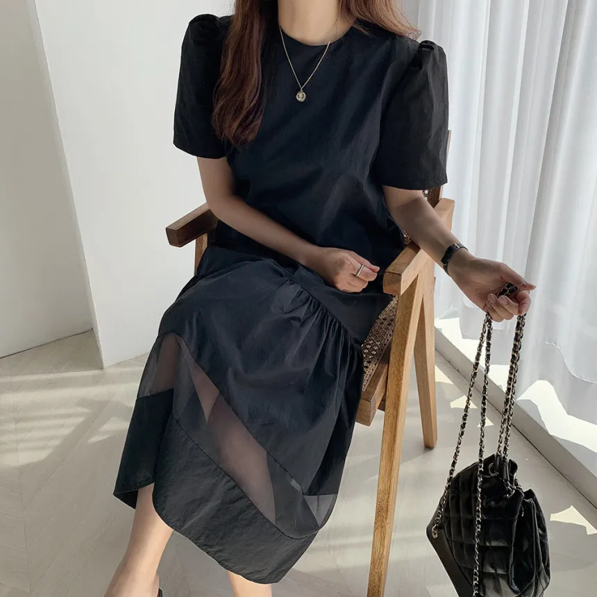 

Summer 2021 Korean Chic French Retro Mesh Stitching Western Style Slimming Temperament Mid-Length Short Sleeve Dress