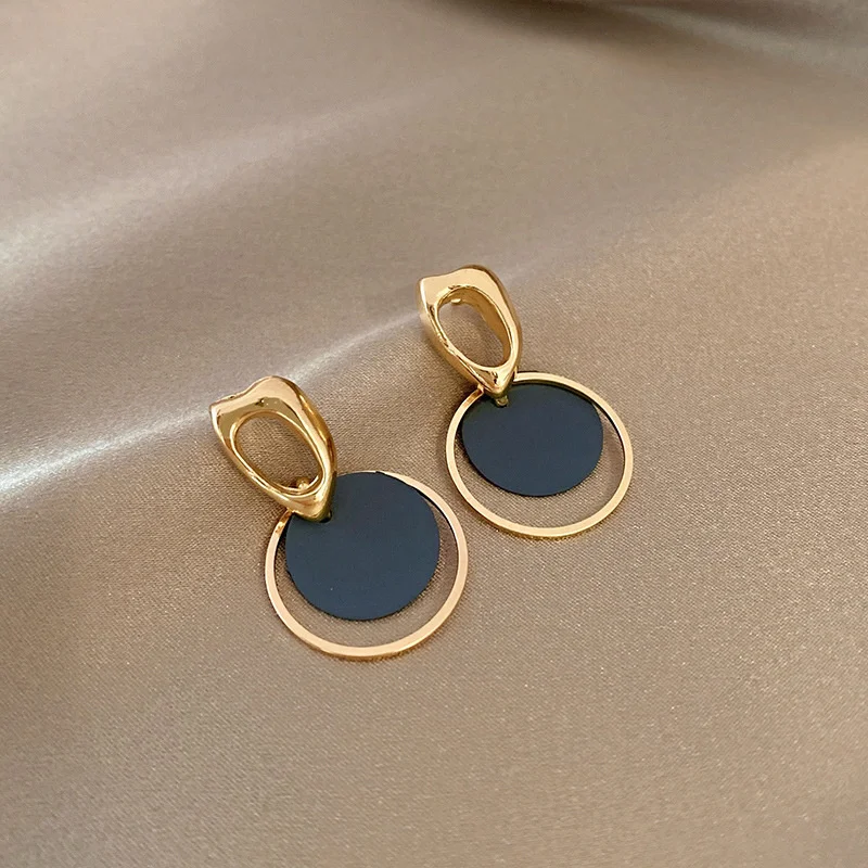 

Ear Cool Trend 2021 Cute/romantic Factory Earring for Women European Bridal