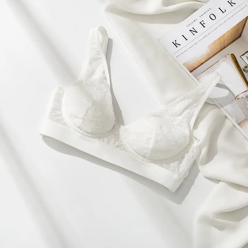 

French Silk Bra Mulberry Silk Mini Bra Triangle Cup No Steel Ring Sexy Underwear Bra Lace Thin Style