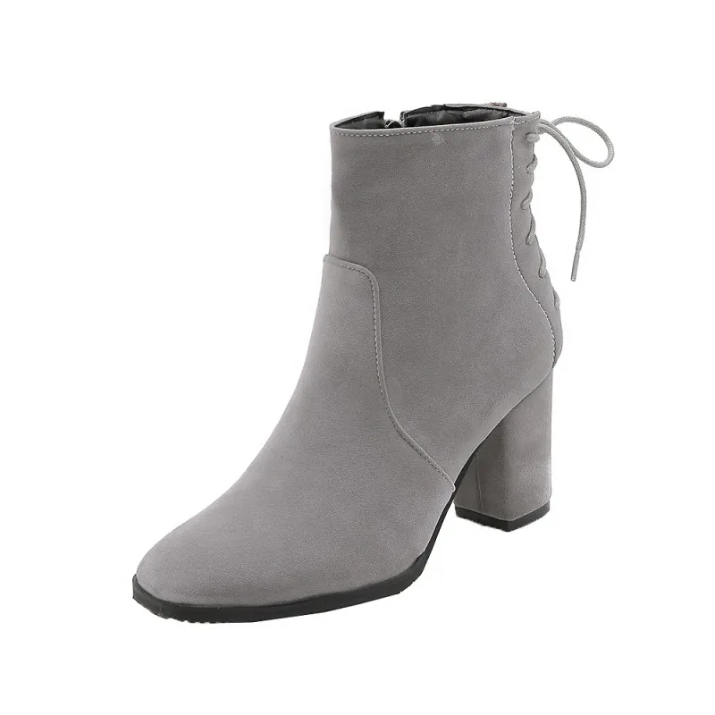 Женские ботинки с квадратным носком на толстом каблуке | Обувь