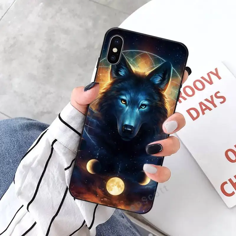 

Moon roaring wolf luxury Phone Case shell for iPhone 11 12 pro XS MAX 8 7 6 6S Plus X 2020 XR Mini