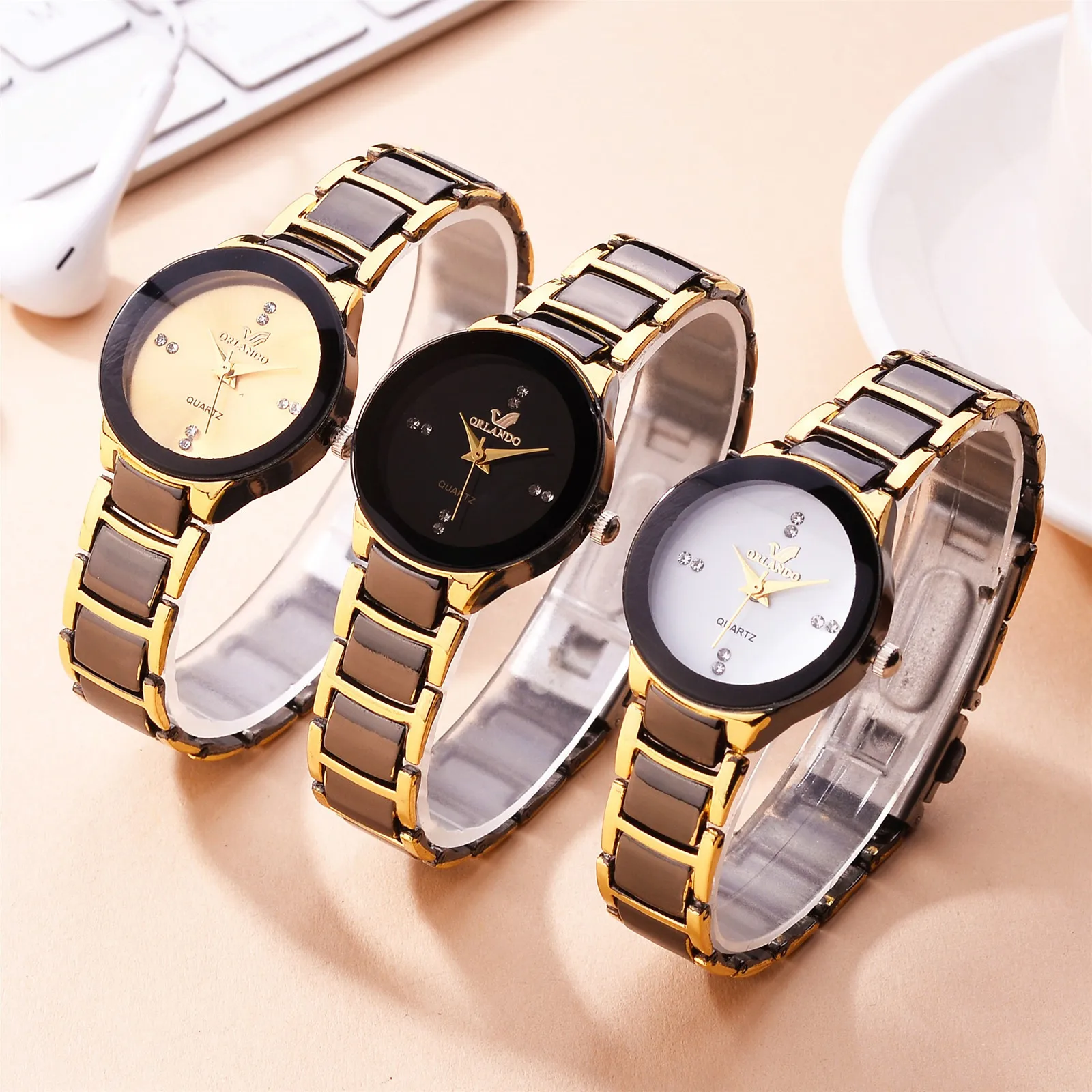 

New fashion watch ladies steel band watch British wind room gold steel belt with diamonds British ladies casual watch