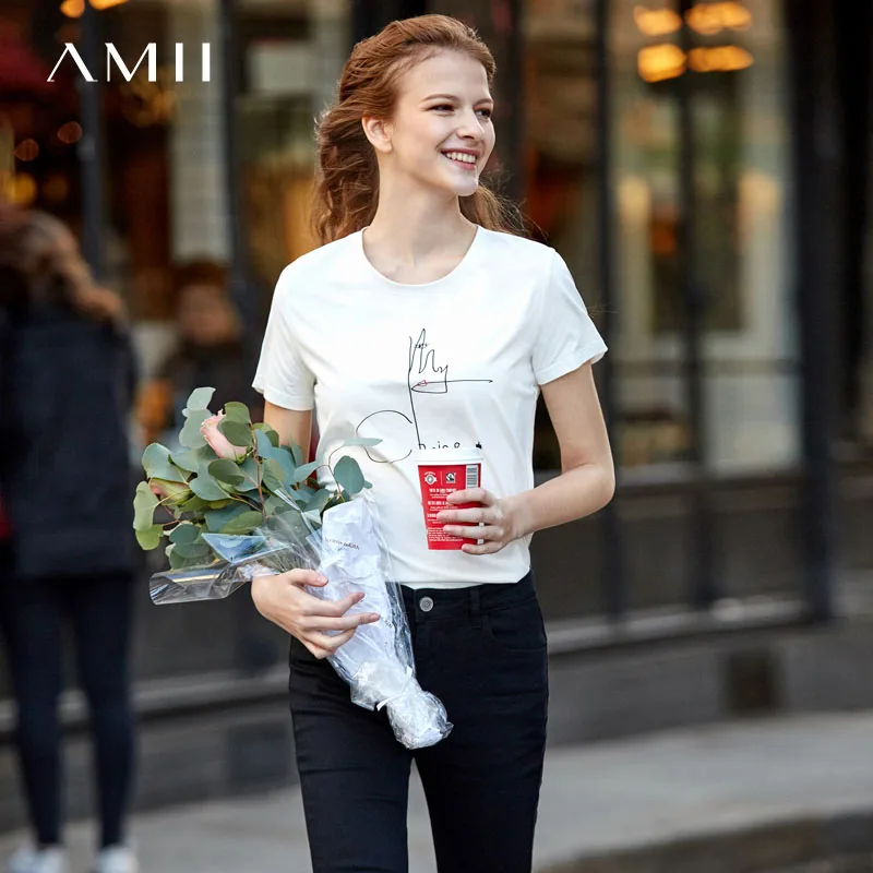 Женская футболка с короткими рукавами Amii Однотонная круглым вырезом и буквенным