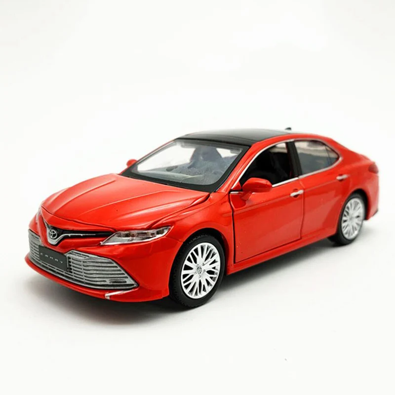 

2020 New 1:32 Scale CAMRY Metal Alloy Diecast Car Model Model With Pull Back Sound Light Model For Car Toys V153