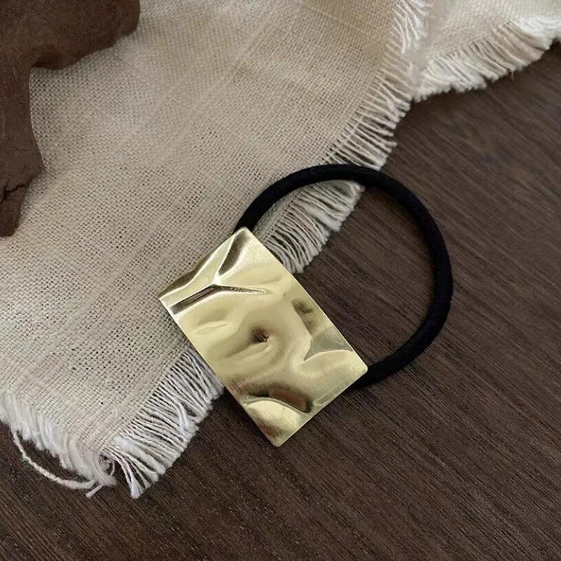 

2021 New Trendy Retro Metal Geometric Round Hollow Rectangle Hair Rope Ponytail Hair Accessories for Women Girls