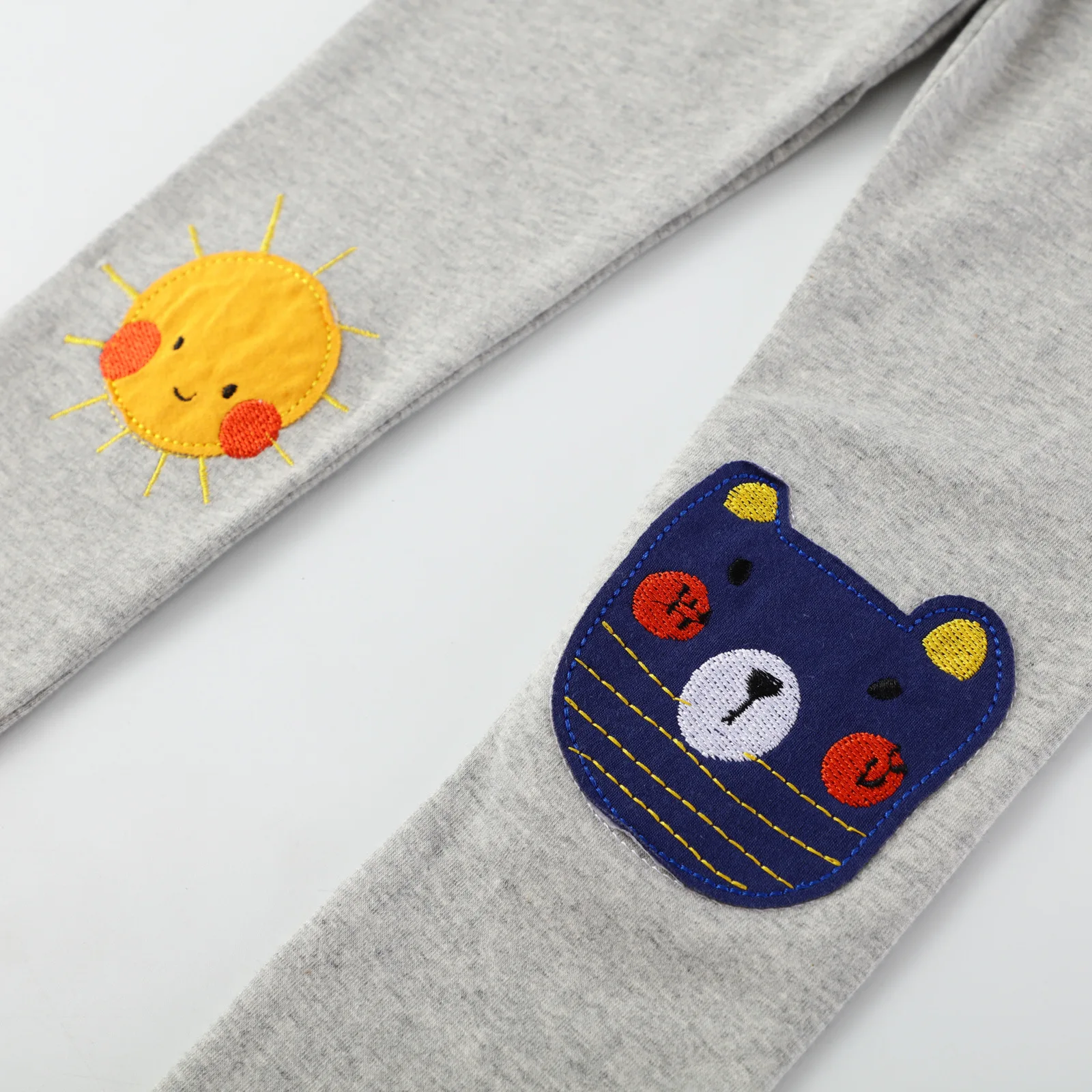 

Girl's tight pants cotton baby pants brand children's tights girls' pants tight printed bear's children's tights 1213