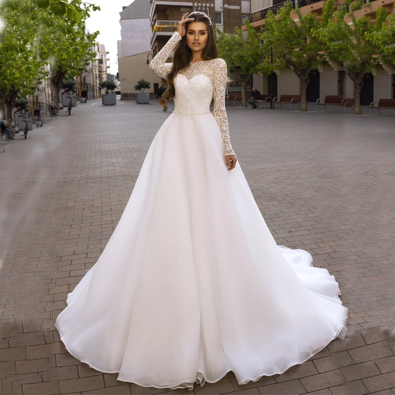 Свадебное платье с рукавами прозрачное вырез лодочкой иллюзия кружево длинный