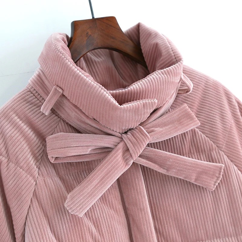 Вельветовая стеганая хлопковая куртка женская зимняя модная утепленная с