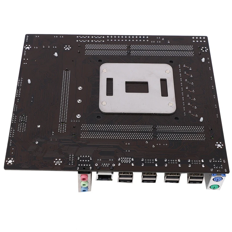 X79 LGA 2011 4 x DDR3   64  SATA 3, 0 PCI-E 8 x USB    Core I7 Xeon E5
