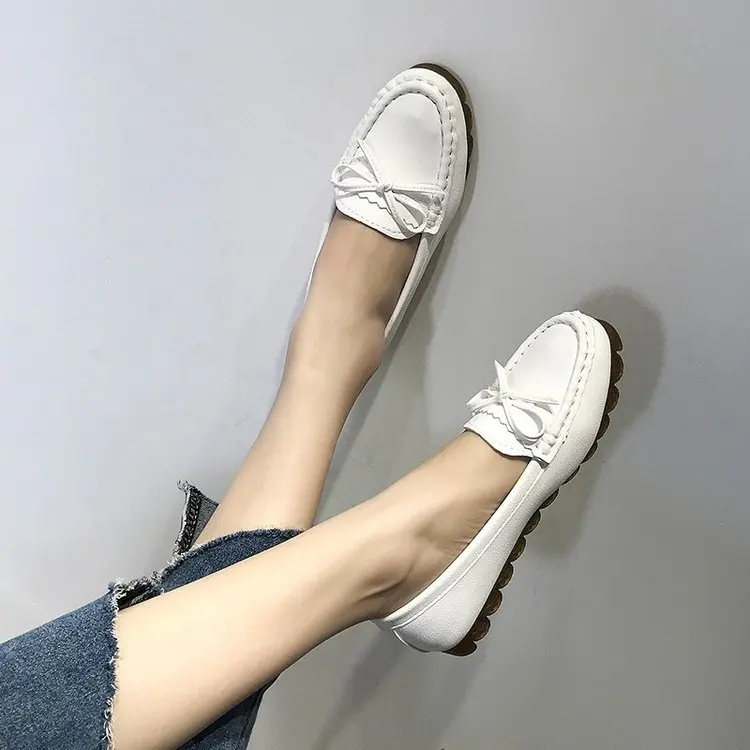 

2021 New Spring White Nurse Shoes Rubber Sole Flat Keel Thin Shoes Soft Bottom Soft Leather Moccasin-Gommino Women's Shoes