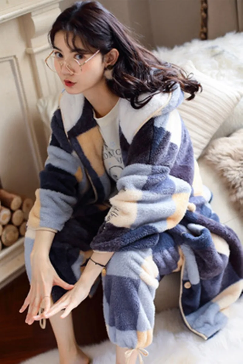 Корал-флиса пижамы для осени и зимы с плюшевой подкладкой утолщенной Свободные