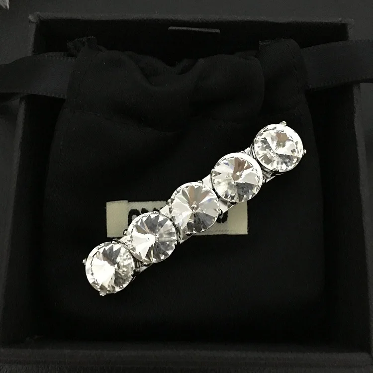 

The new 2021 super flash crystal contracted sweet wind bride hair clips tiara hair accessories for women girls bridal headwear