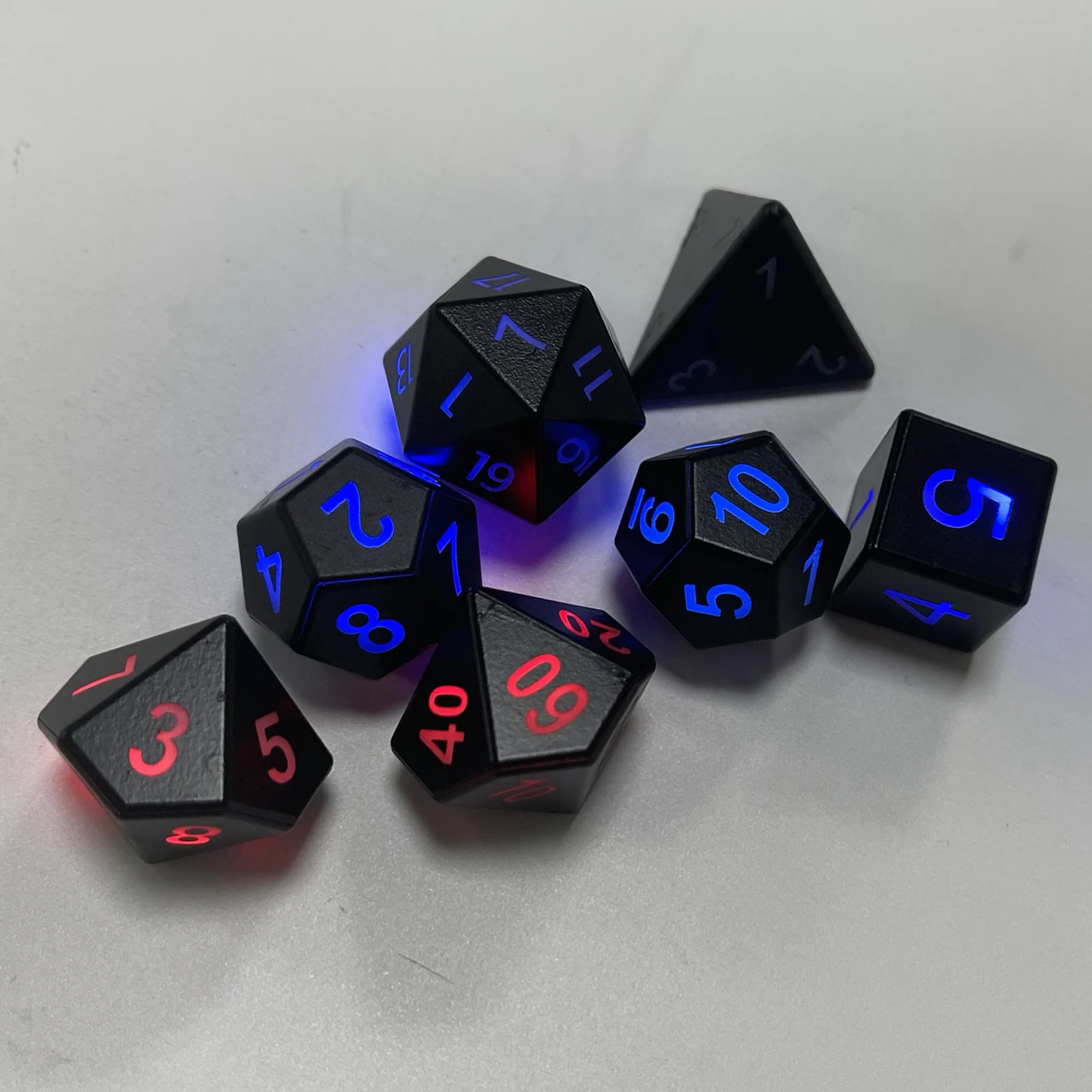

7x светится в темноте игрушечные кубики настольная игра бары Развлечения Играть в подарок