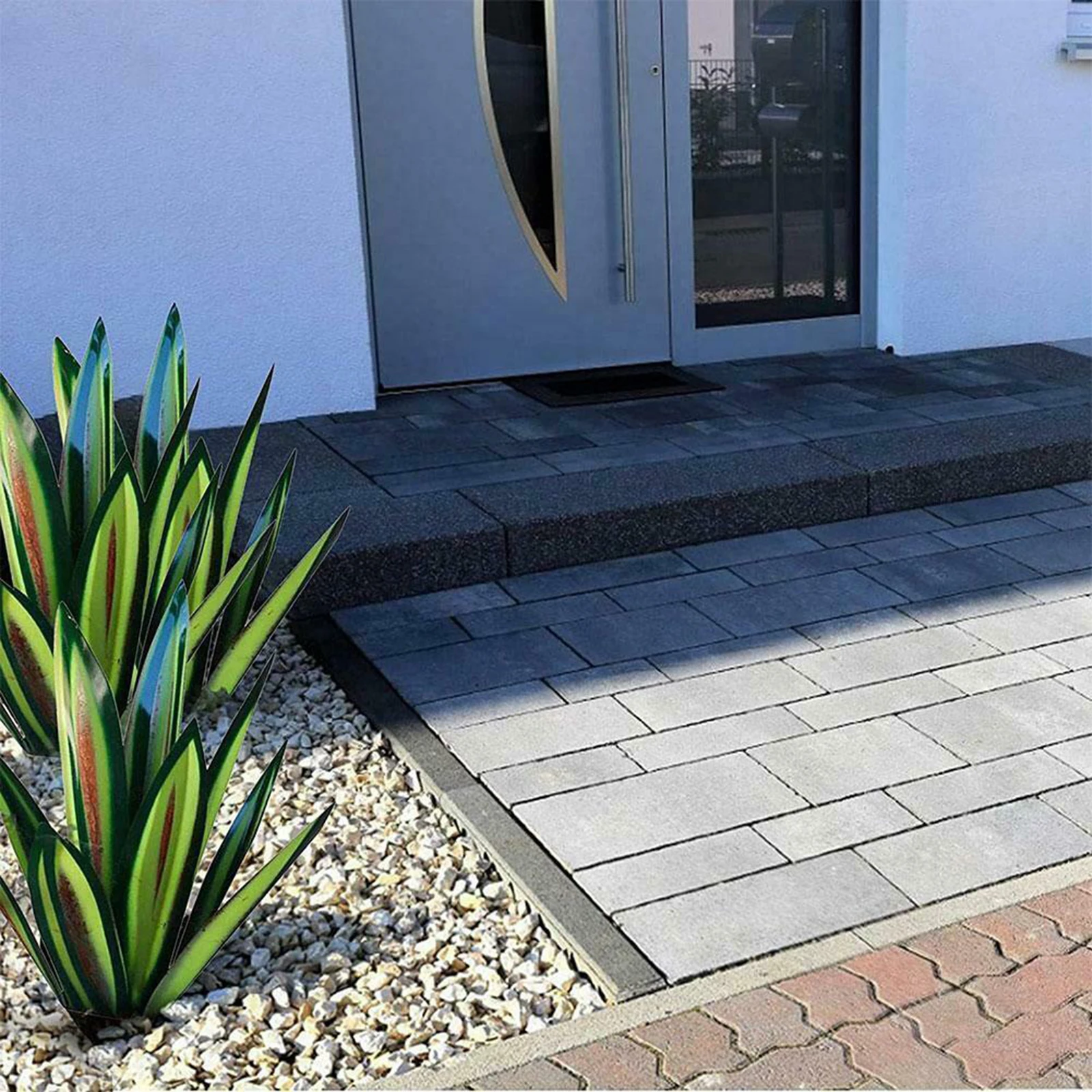 

Yard Art Tequila Rustic Sculpture Statue Garden Figurines Outdoor Decoration