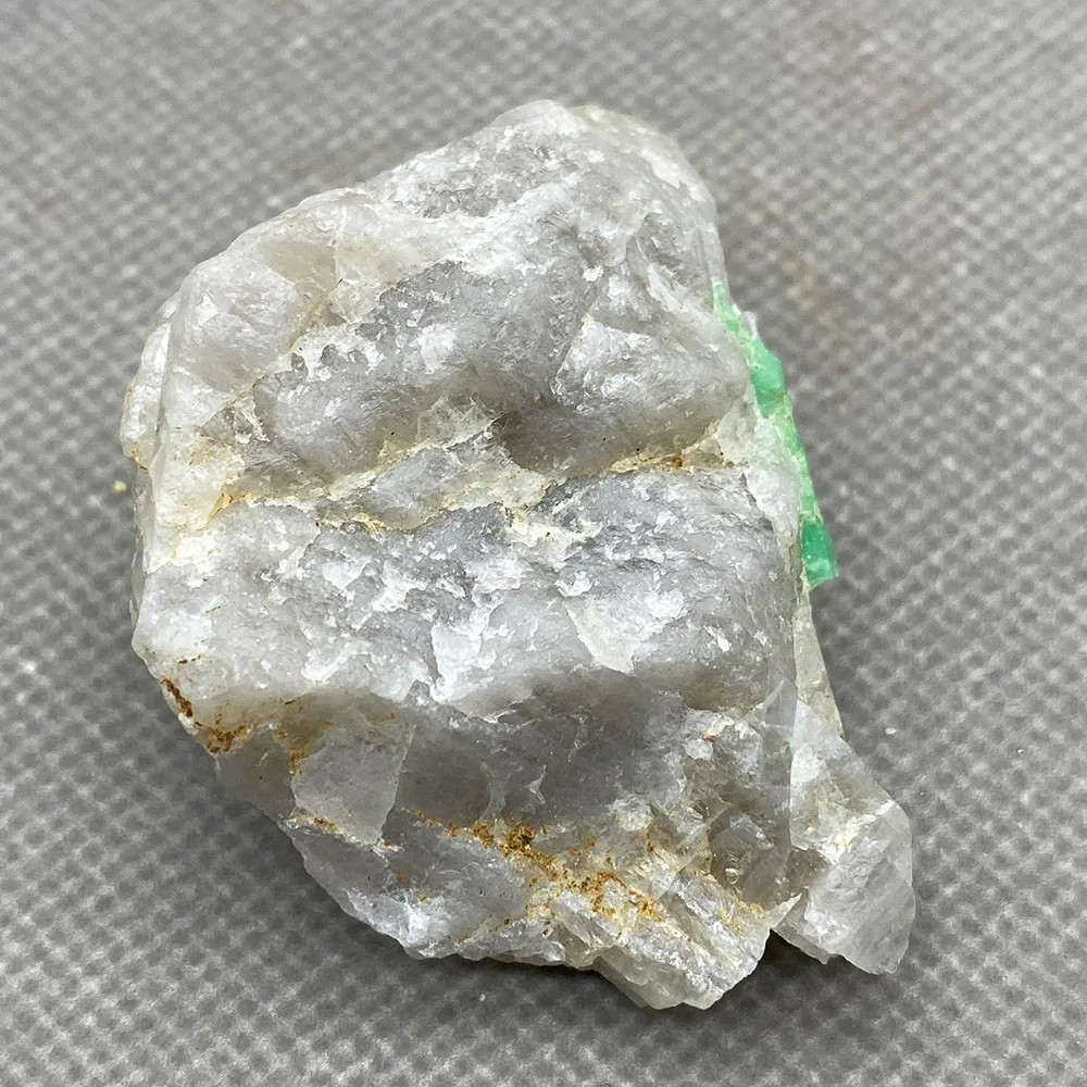

Natural verde esmeralda mineral gema-grau cristal espcimes pedras e cristais de quartzo cristais de china